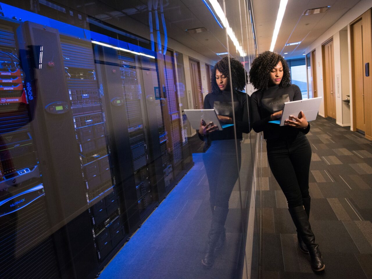 Monitoring site web : surveiller disponibilité, performance et incidents